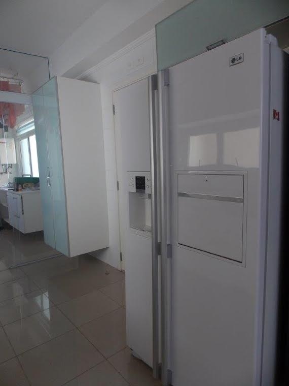 Apartamento à venda com 3 quartos, 201m² - Foto 9