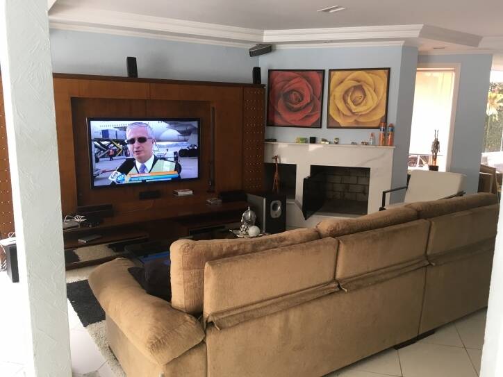 Casa de Condomínio para alugar com 4 quartos, 355m² - Foto 10