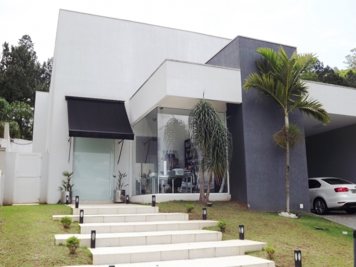 Casa de Condomínio à venda com 4 quartos, 380m² - Foto 2