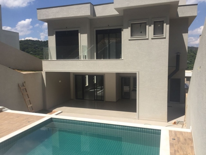 Casa de Condomínio à venda com 5 quartos, 385m² - Foto 2