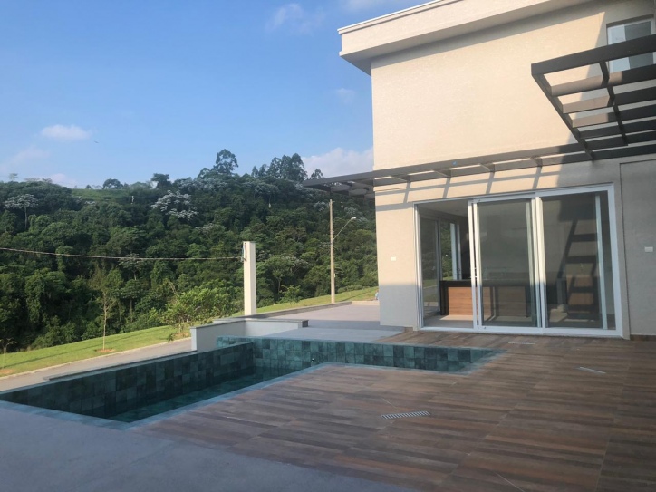 Casa à venda e aluguel com 4 quartos, 470m² - Foto 5