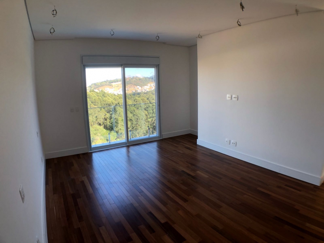 Casa à venda com 4 quartos, 520m² - Foto 9