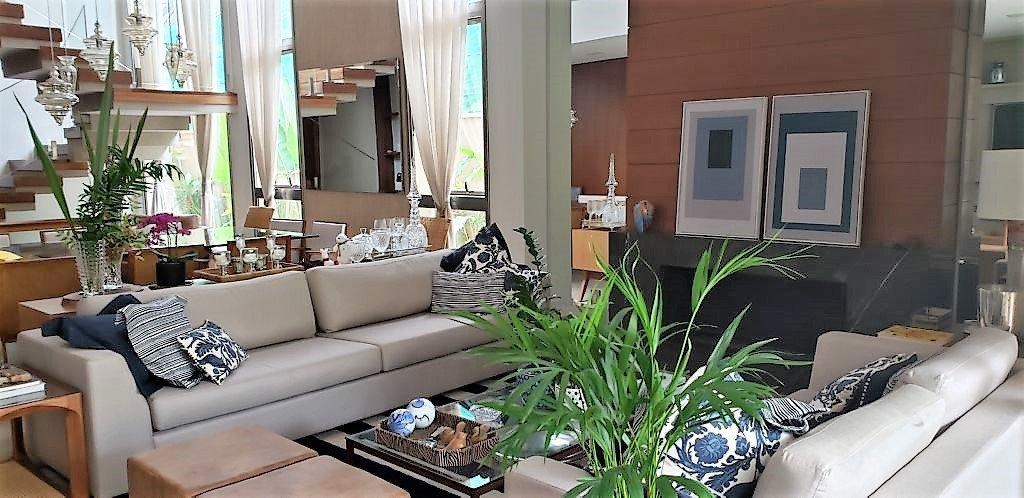 Casa à venda e aluguel com 4 quartos, 450m² - Foto 2