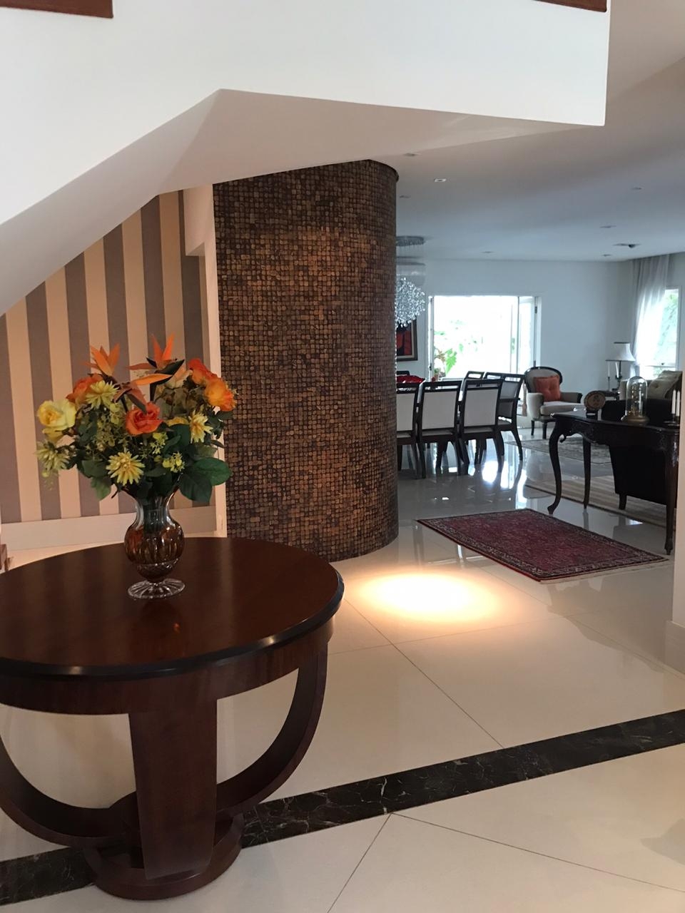 Casa à venda com 4 quartos, 480m² - Foto 17