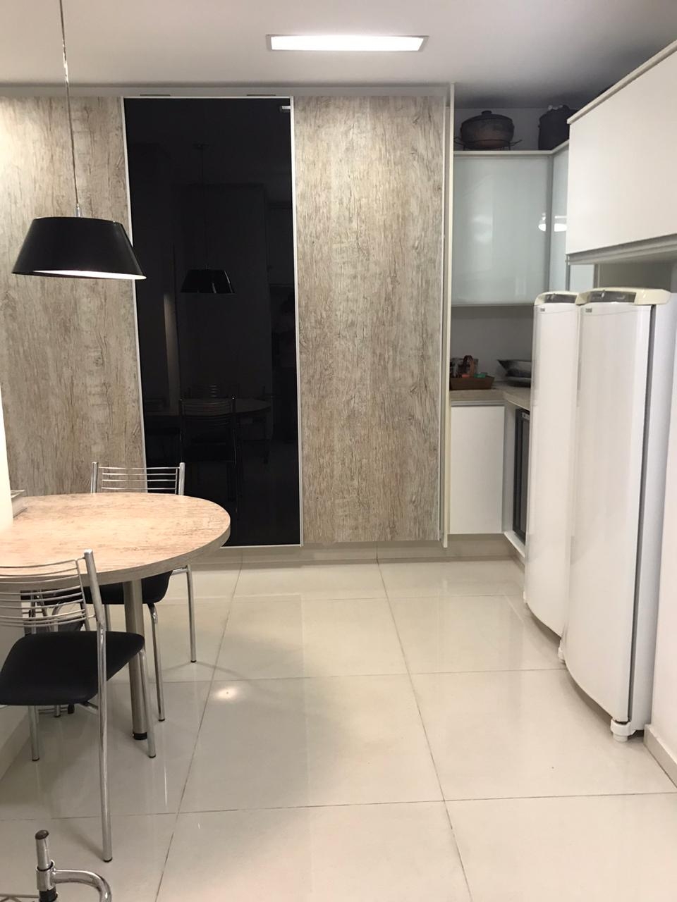 Casa à venda com 4 quartos, 480m² - Foto 5