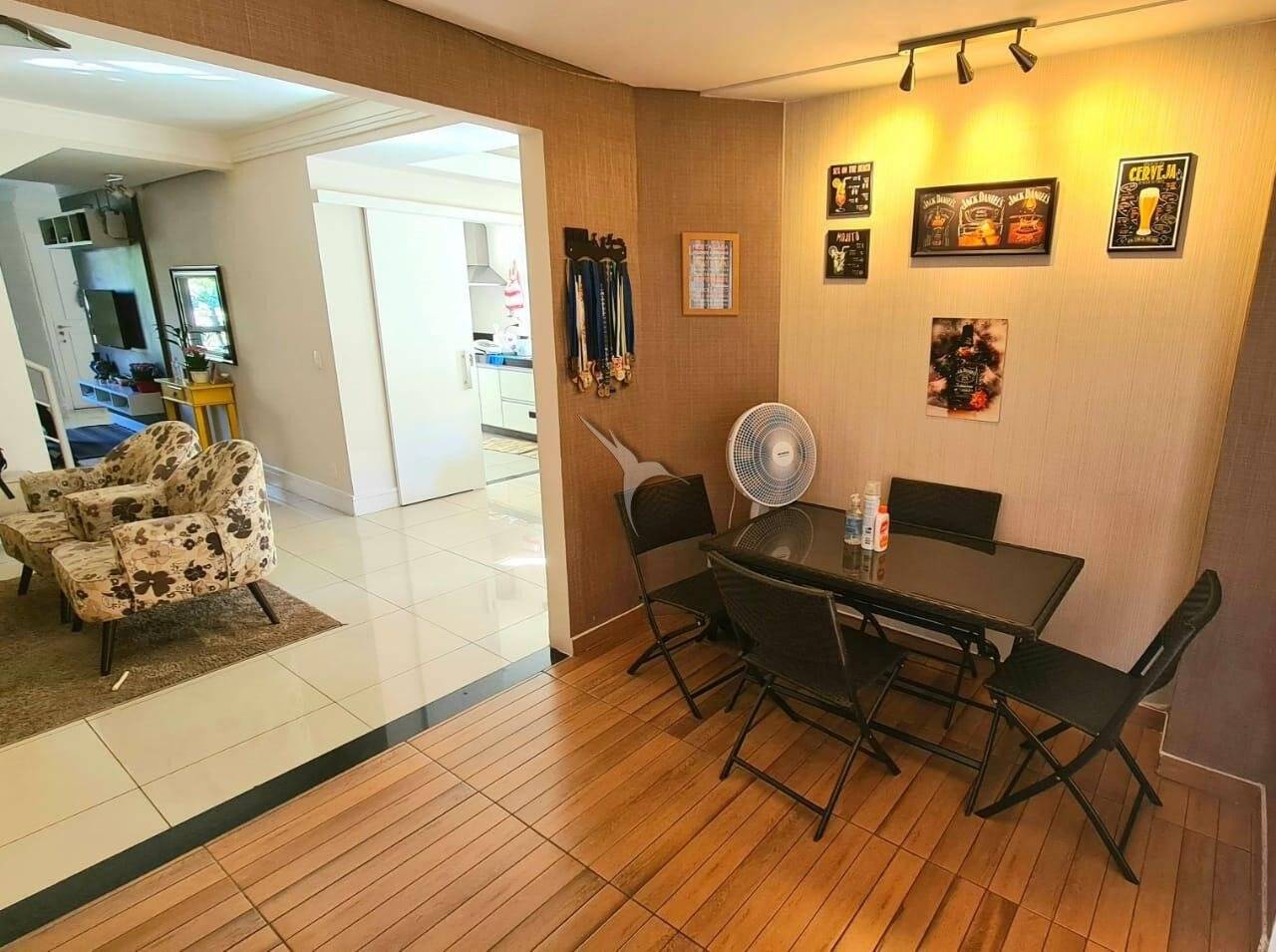 Casa à venda com 4 quartos, 160m² - Foto 5