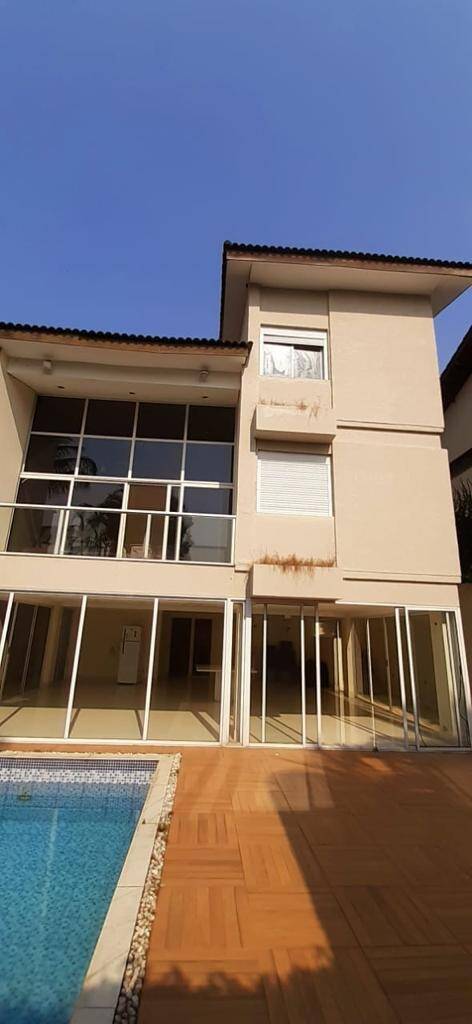 Casa à venda com 4 quartos, 367m² - Foto 13