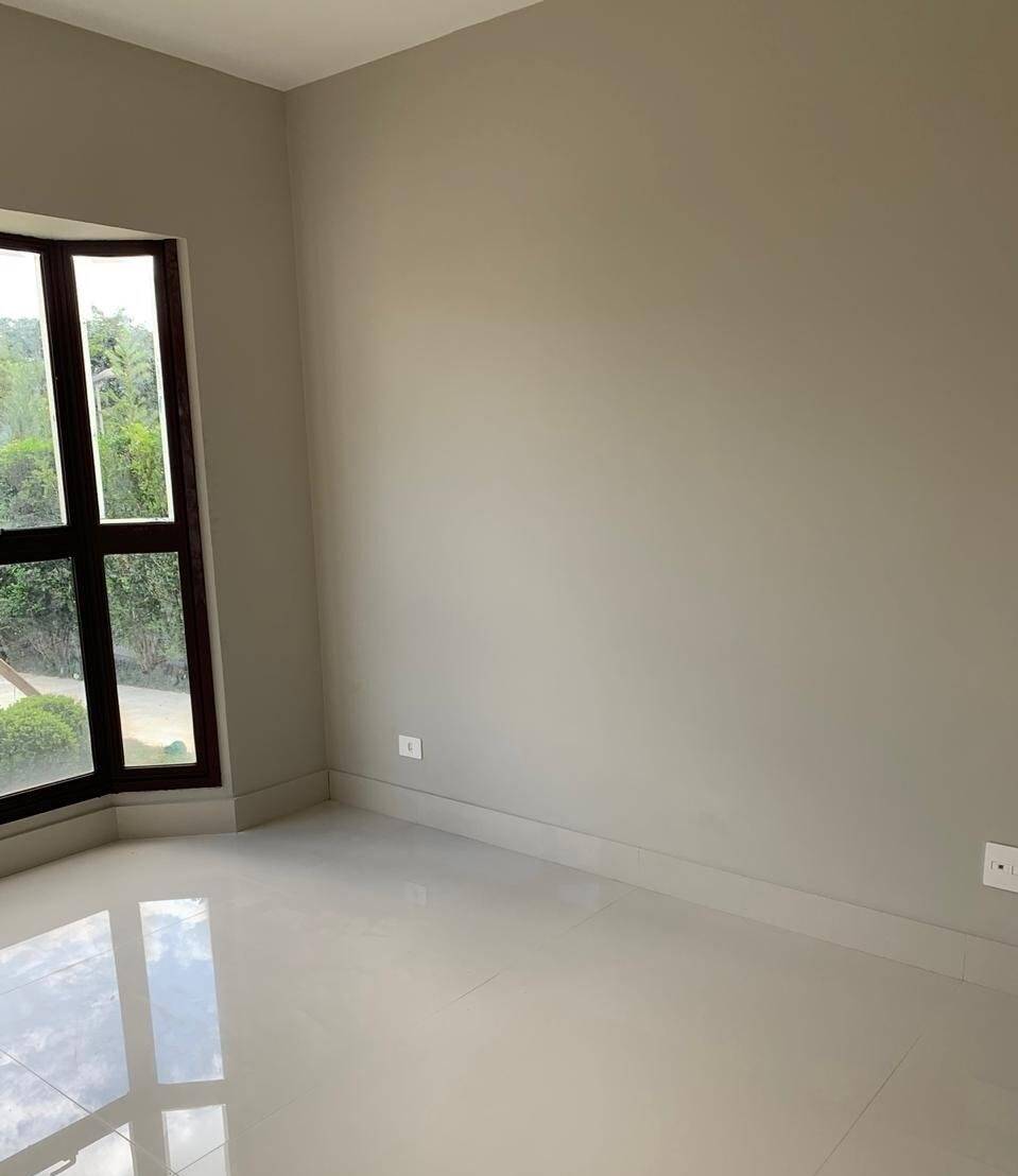 Casa à venda com 4 quartos, 380m² - Foto 5