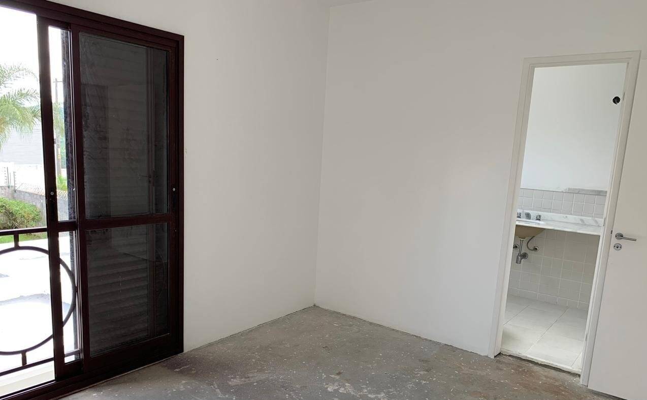 Casa à venda com 4 quartos, 380m² - Foto 6