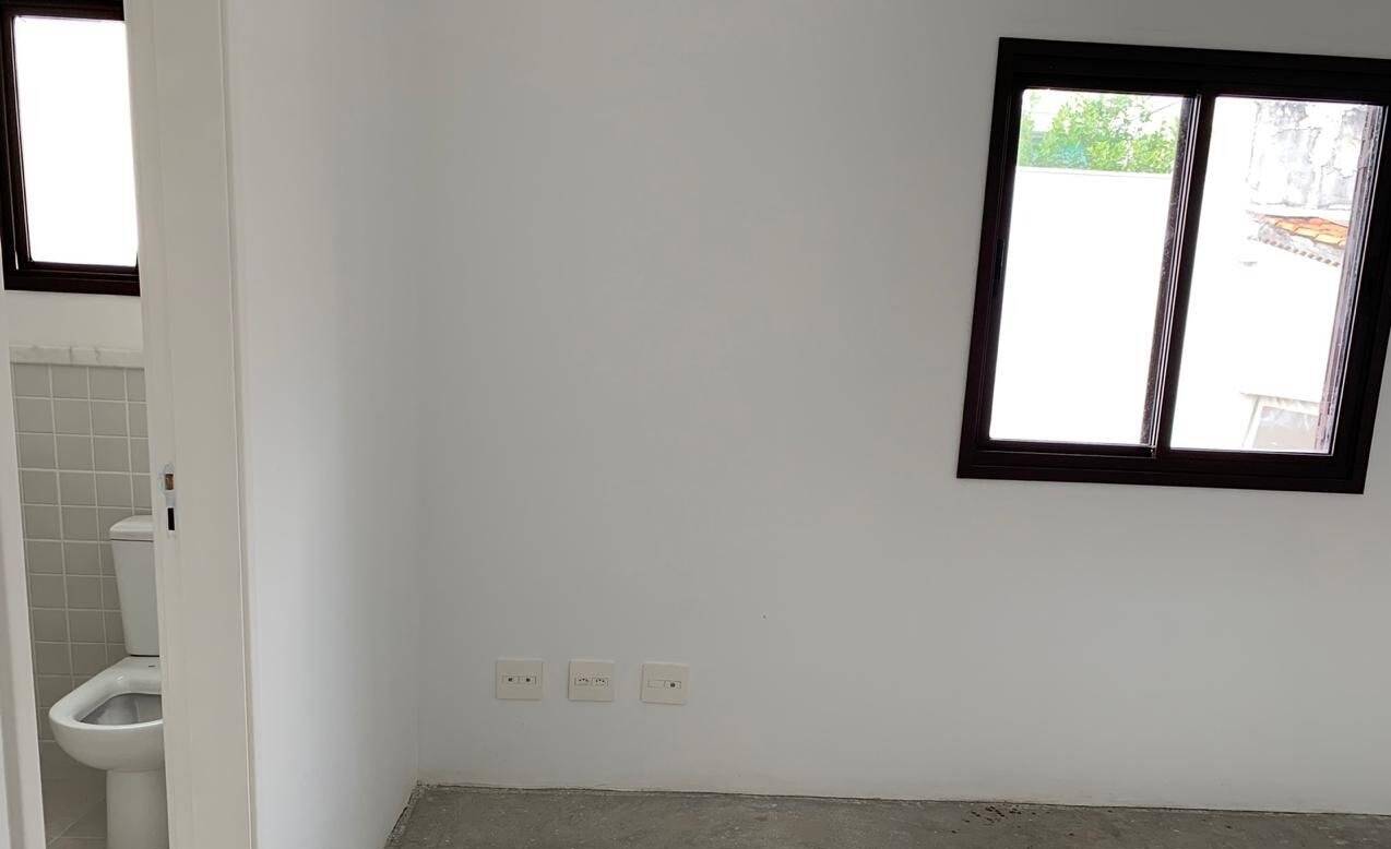 Casa à venda com 4 quartos, 380m² - Foto 8