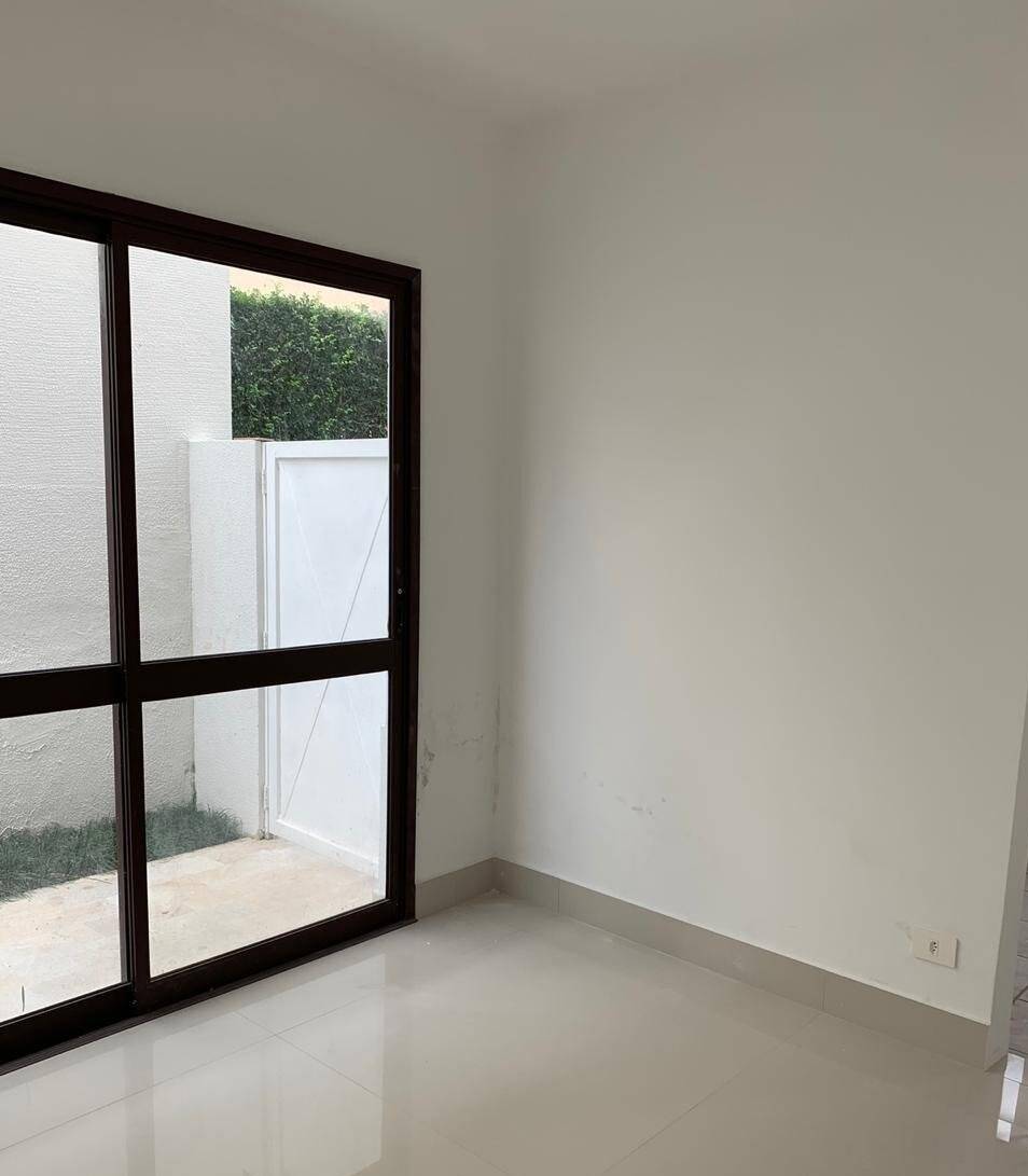 Casa à venda com 4 quartos, 380m² - Foto 10