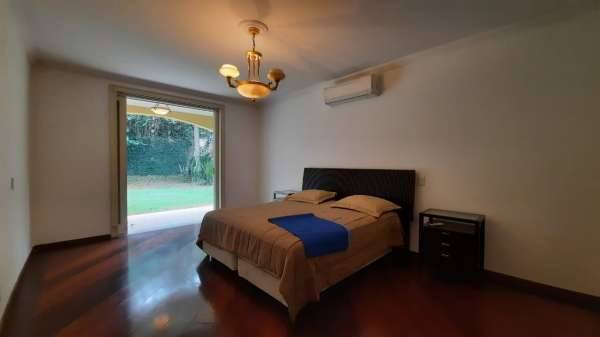 Casa à venda com 4 quartos, 1290m² - Foto 9