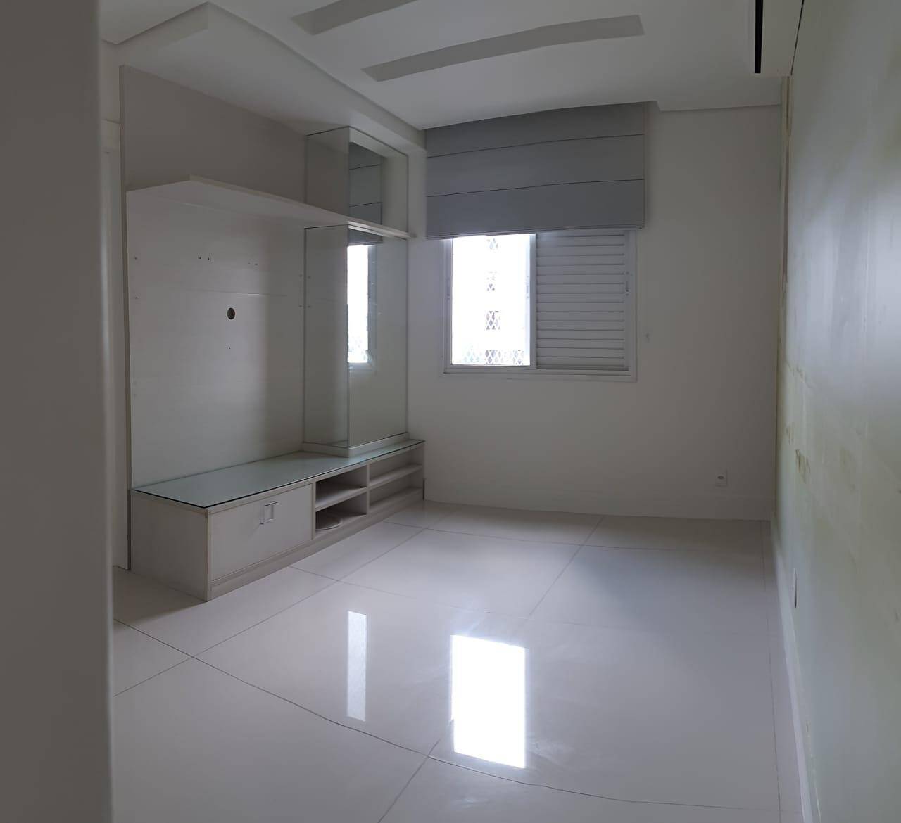 Apartamento à venda e aluguel com 3 quartos, 152m² - Foto 2