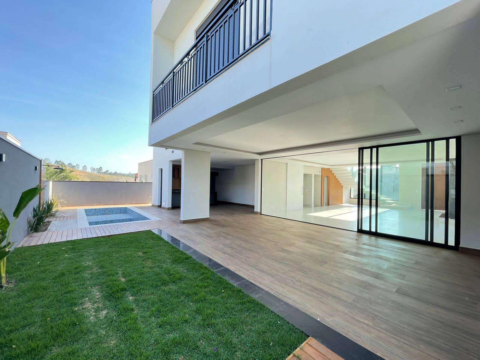 Casa à venda com 4 quartos, 420m² - Foto 3