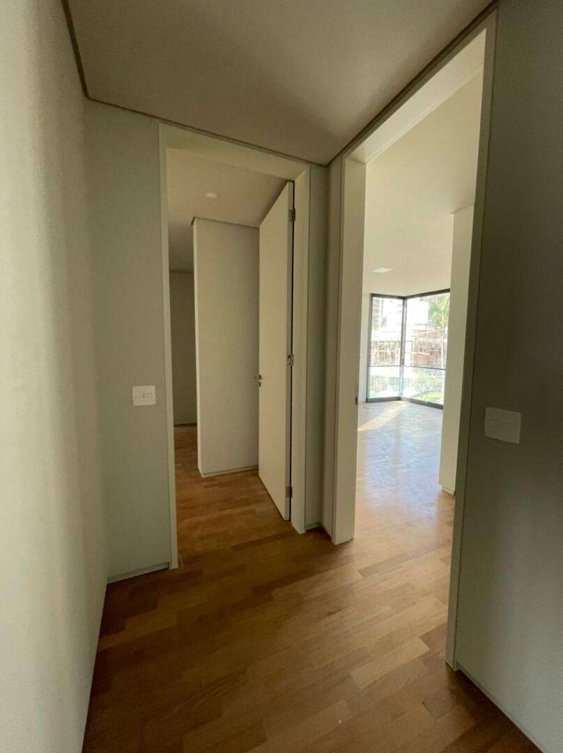 Casa para alugar com 5 quartos, 1042m² - Foto 16