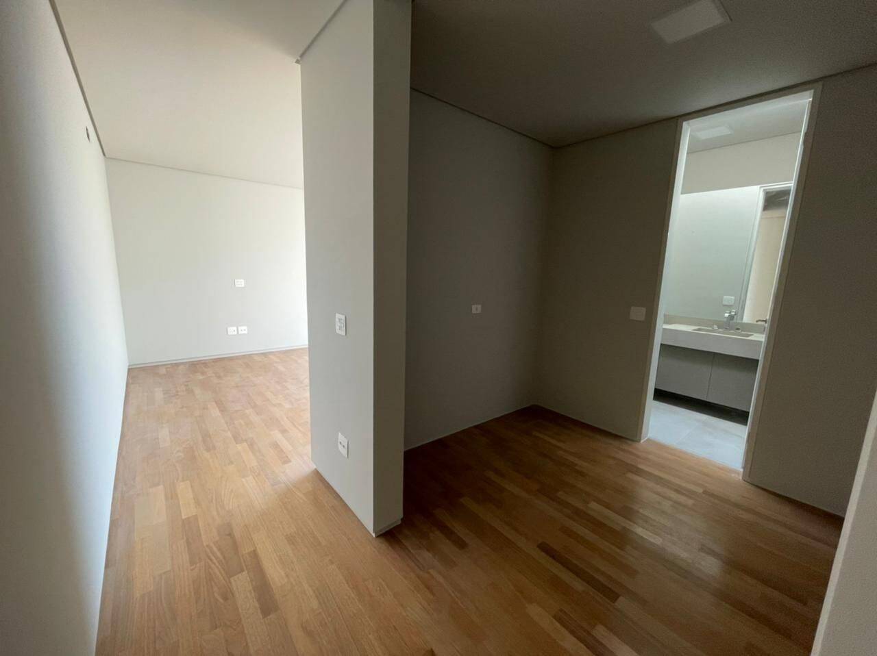 Casa para alugar com 5 quartos, 1042m² - Foto 18