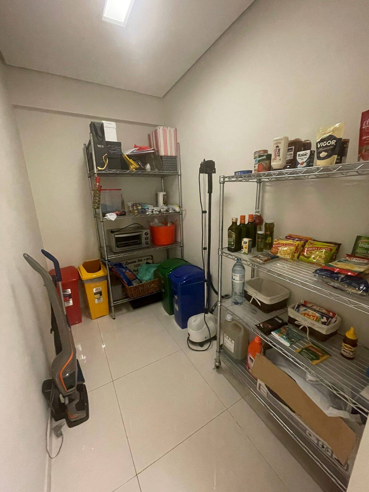 Apartamento à venda com 3 quartos, 202m² - Foto 8