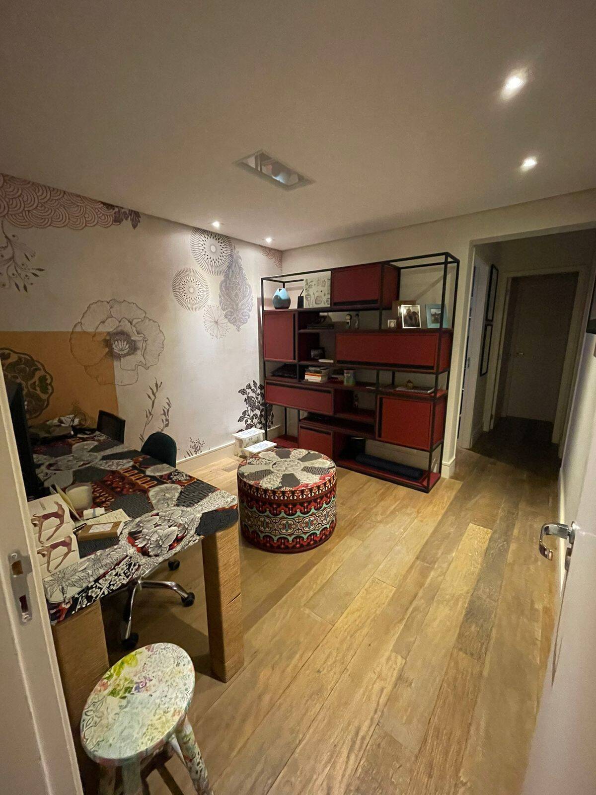 Apartamento à venda com 3 quartos, 202m² - Foto 29