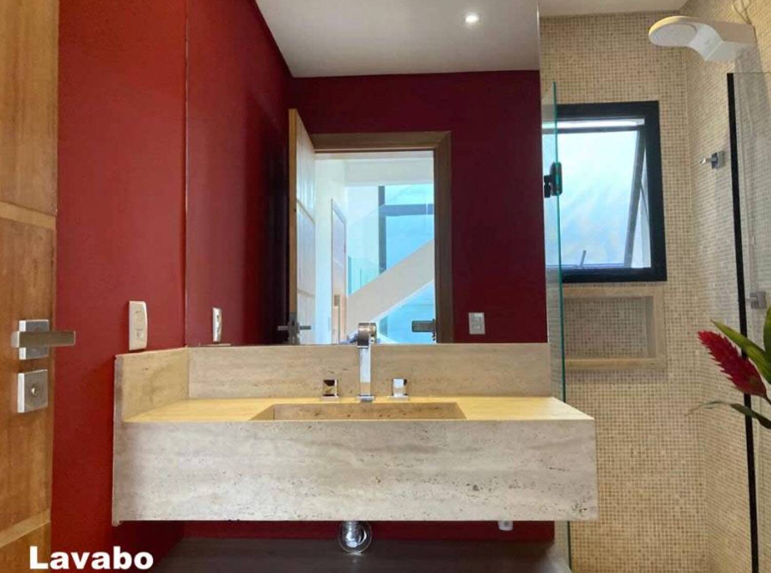 Casa à venda com 3 quartos, 440m² - Foto 2