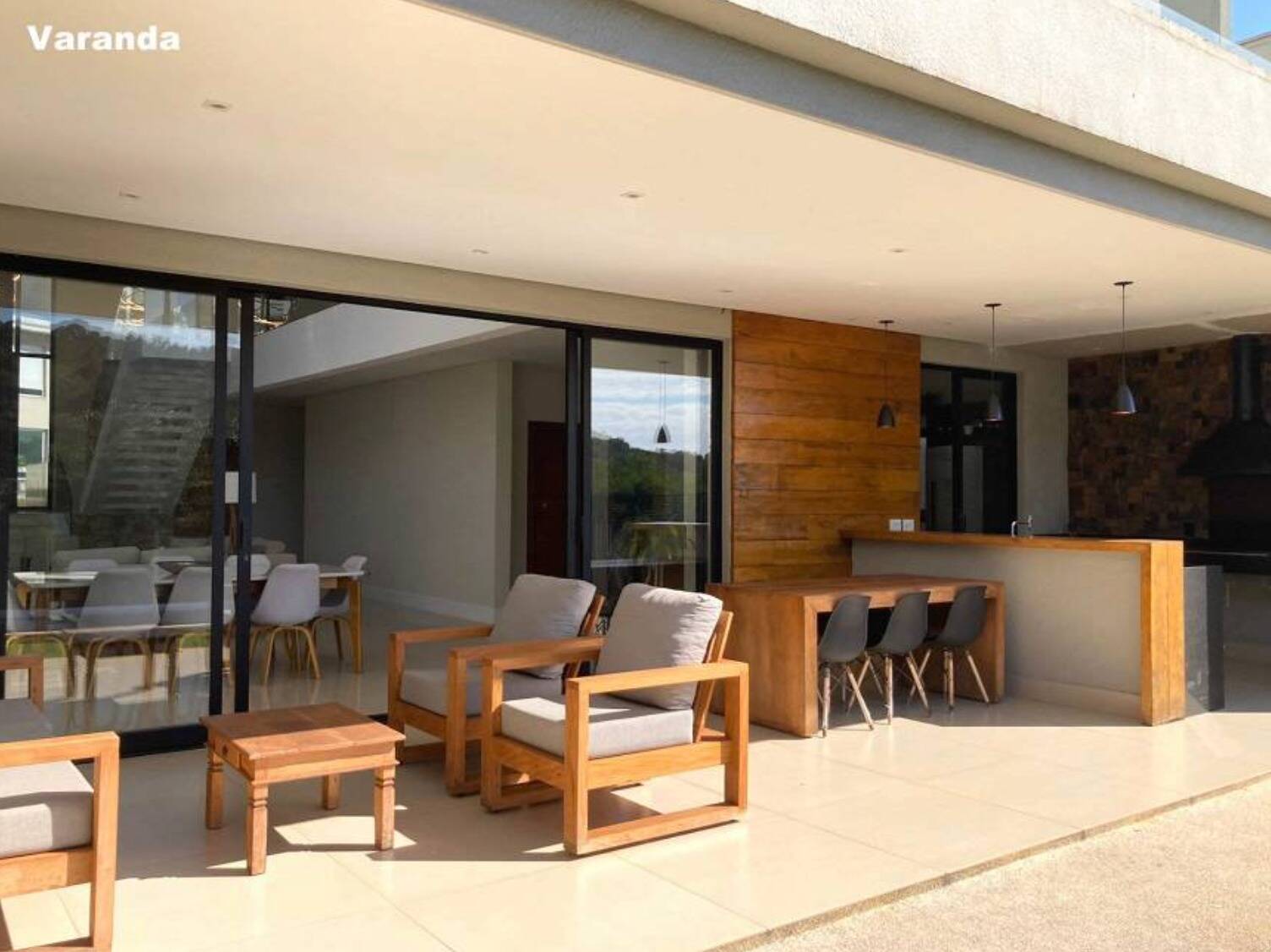 Casa à venda com 3 quartos, 440m² - Foto 4