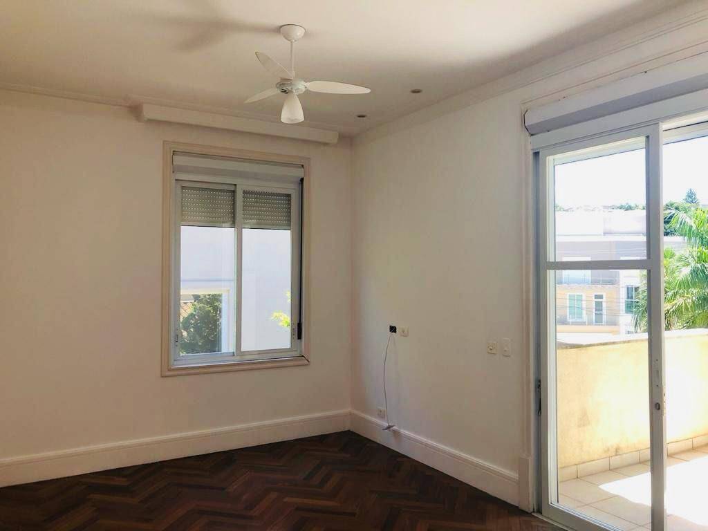 Casa de Condomínio à venda com 4 quartos, 600m² - Foto 18