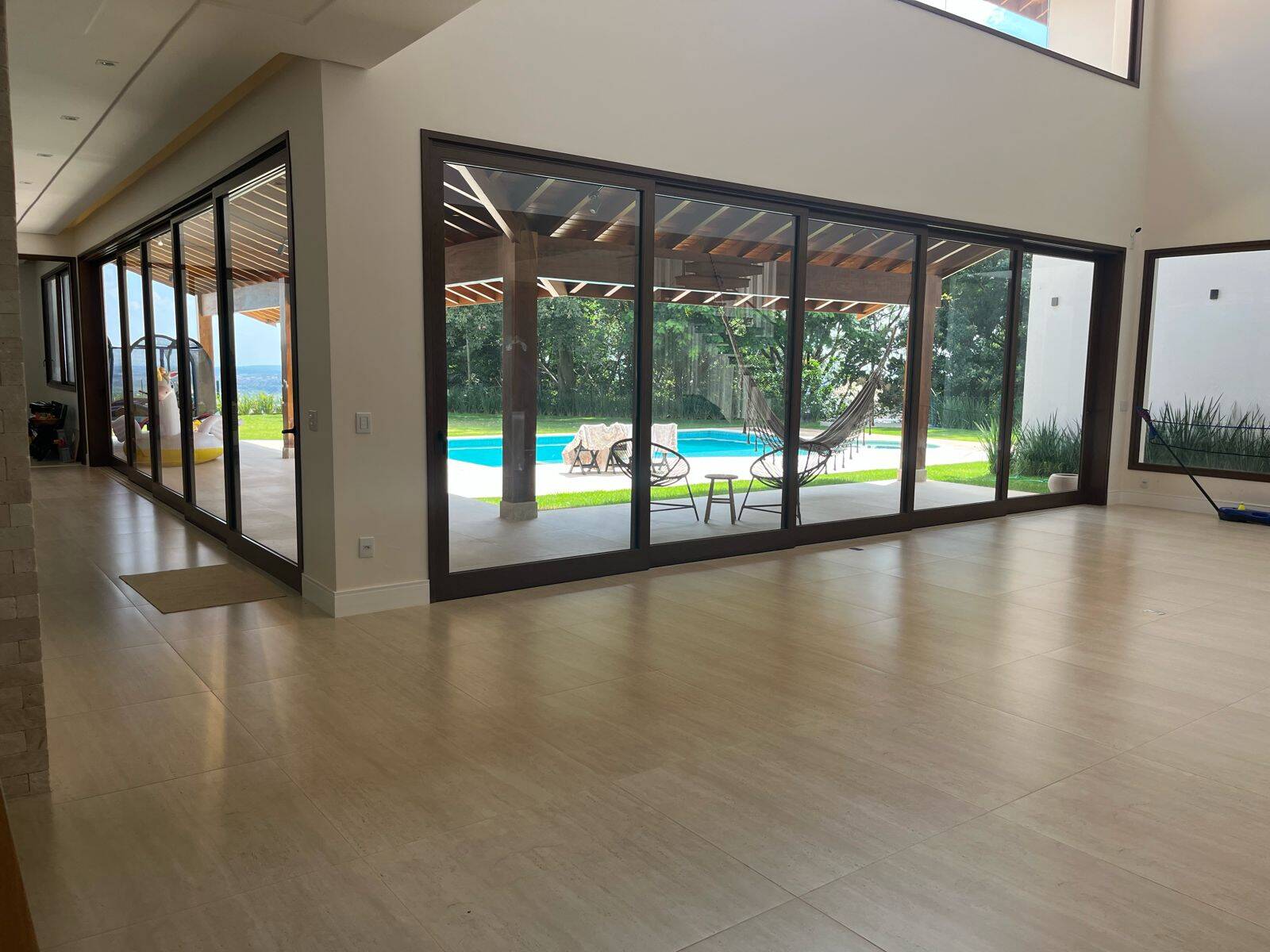 Casa à venda com 5 quartos, 450m² - Foto 4