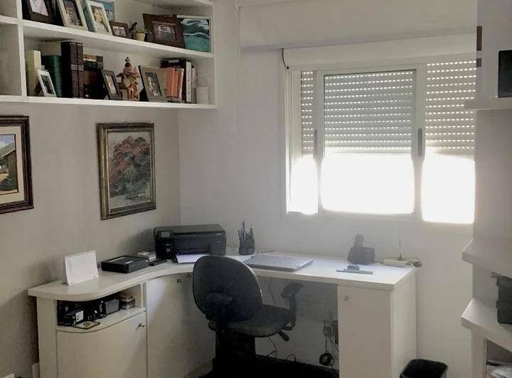 Apartamento à venda com 3 quartos, 140m² - Foto 7