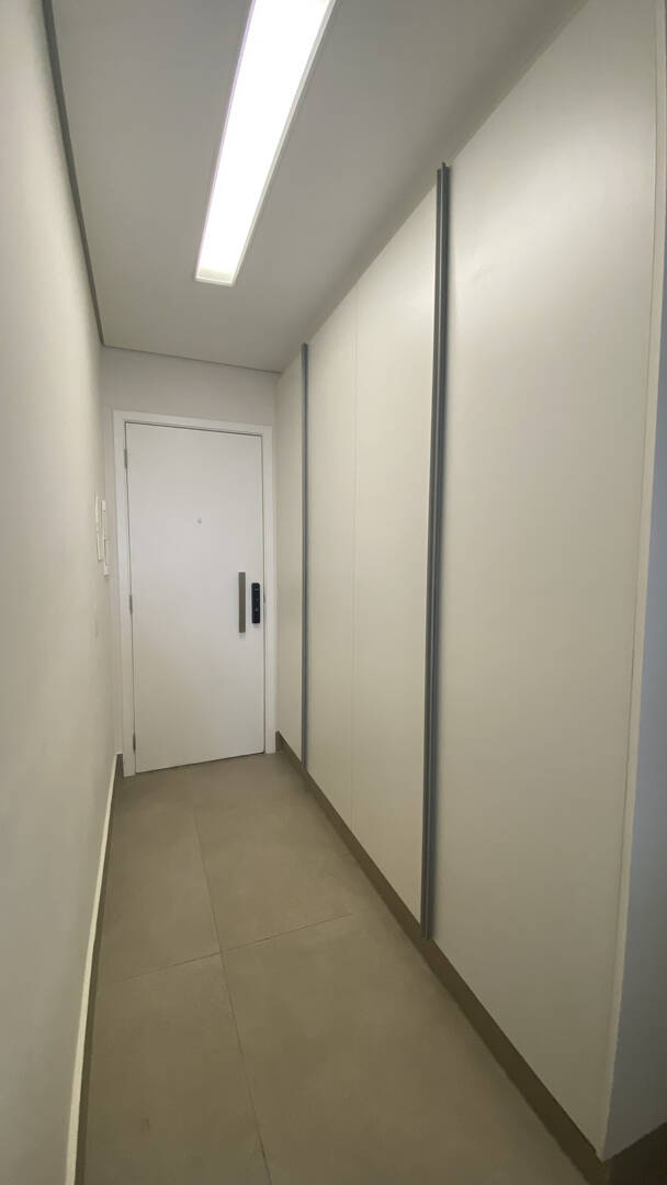 Apartamento à venda com 2 quartos, 107m² - Foto 5