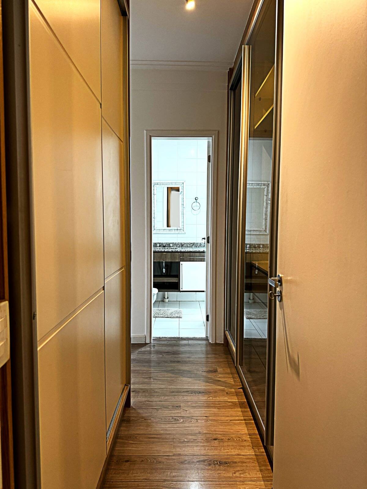 Apartamento à venda com 3 quartos, 132m² - Foto 18