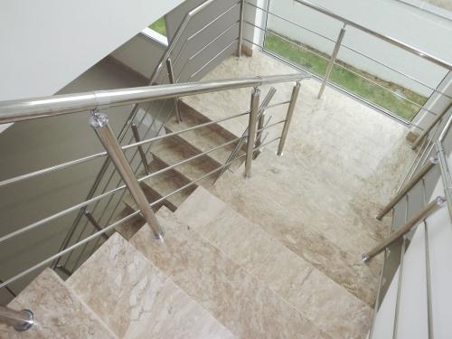 Casa de Condomínio à venda com 4 quartos, 500m² - Foto 2