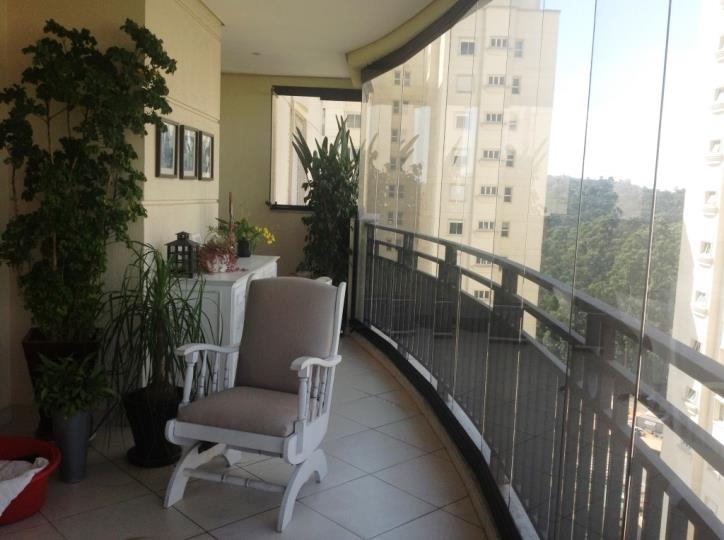 Apartamento à venda com 3 quartos, 200m² - Foto 12